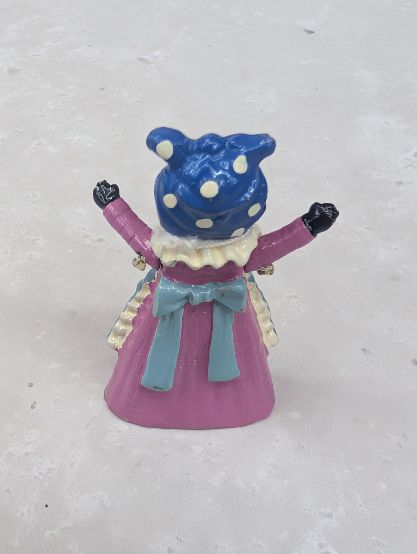 Small Lead Golly Girl Figure with Movable Arms