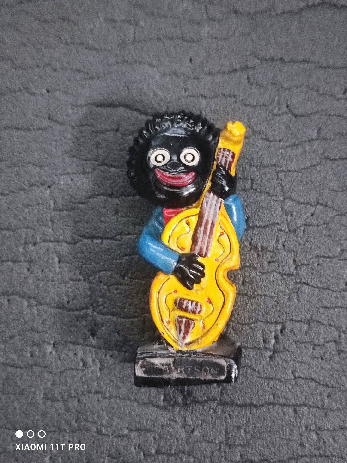 1950s Double Basist Figure