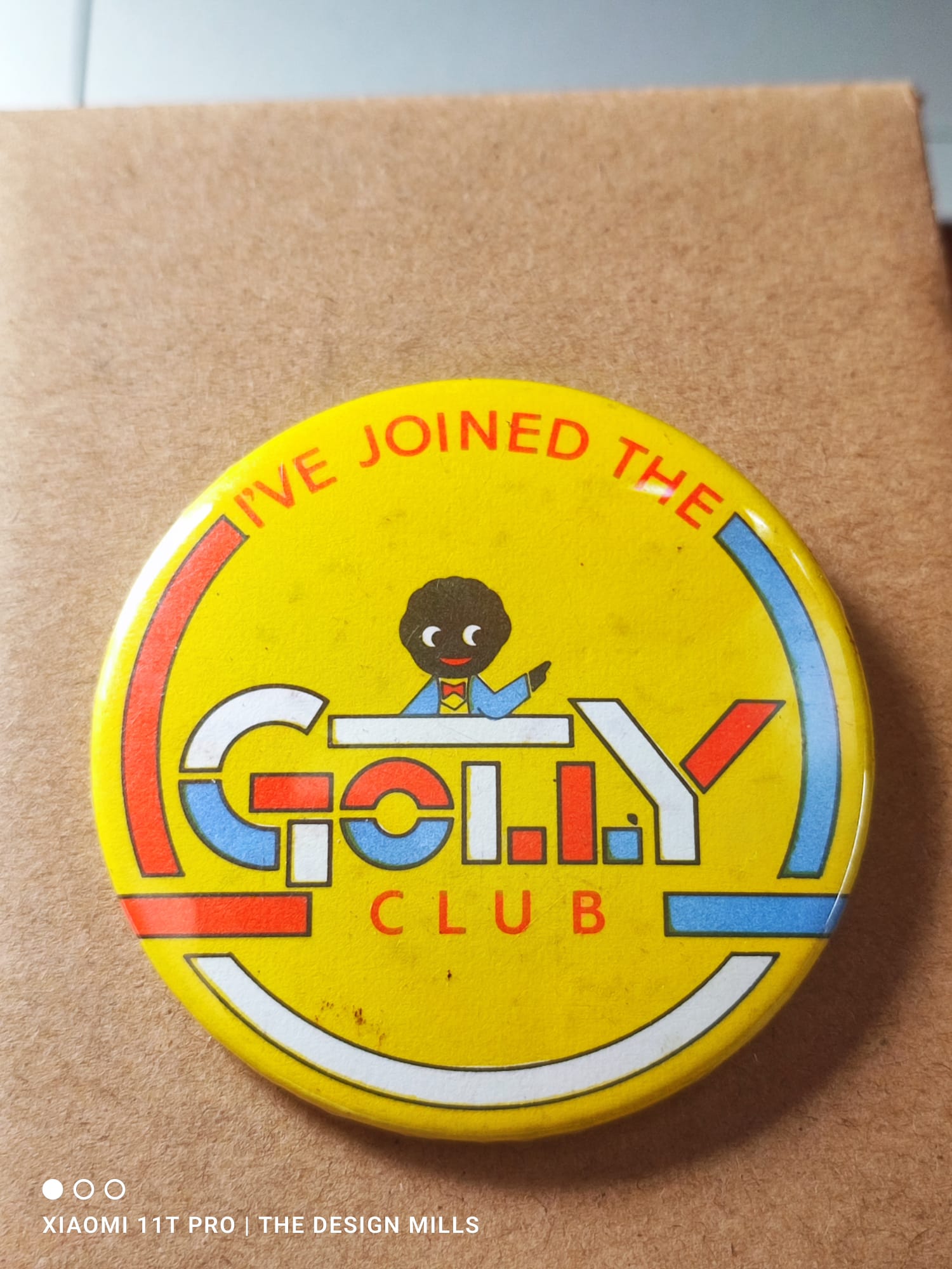 1980s Golly Club image - GollyBadges.com