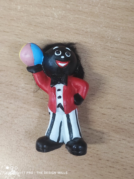 3" Figure Holding Ball