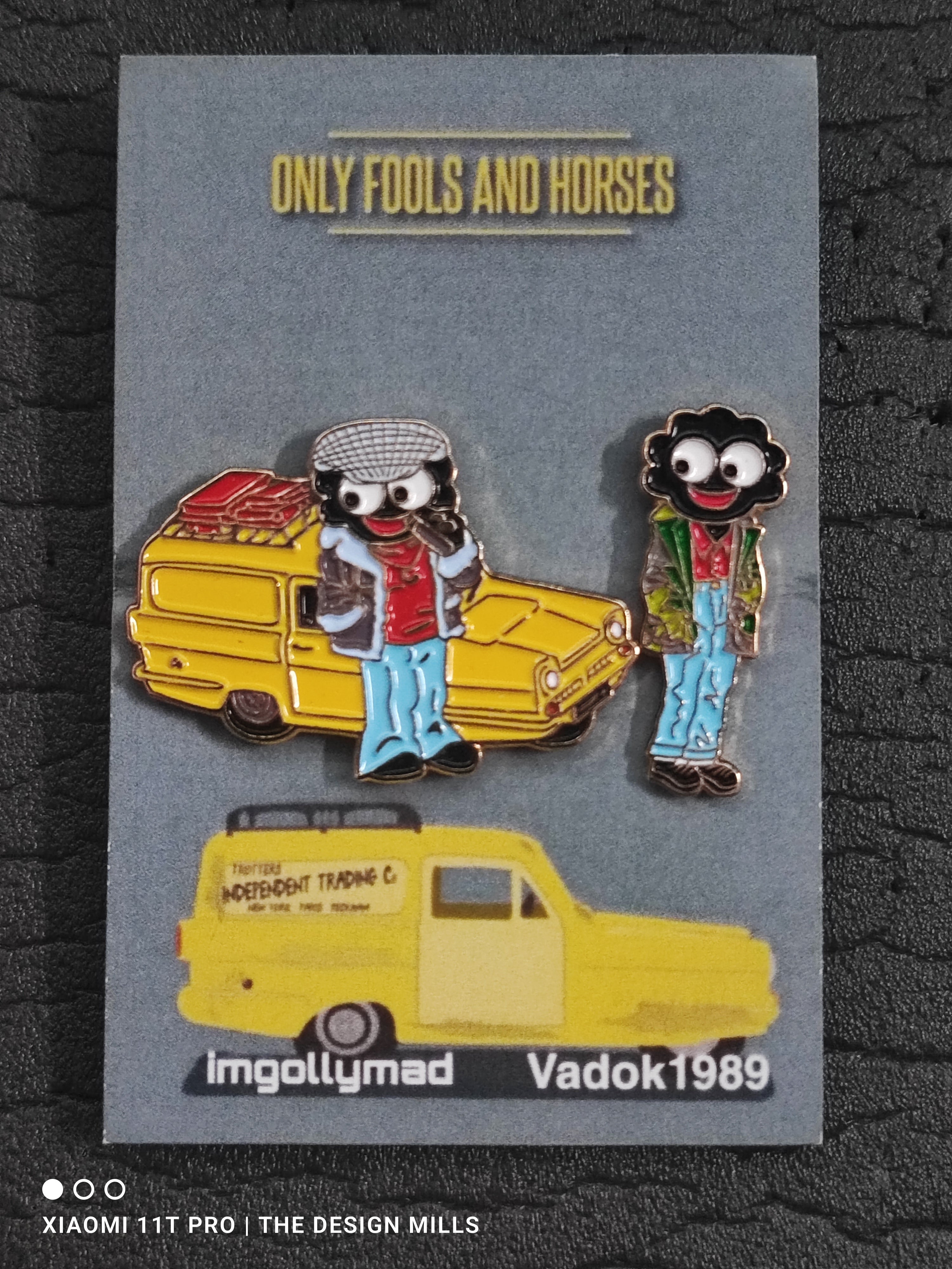 Delboy And Rodney On Card Gollybadges