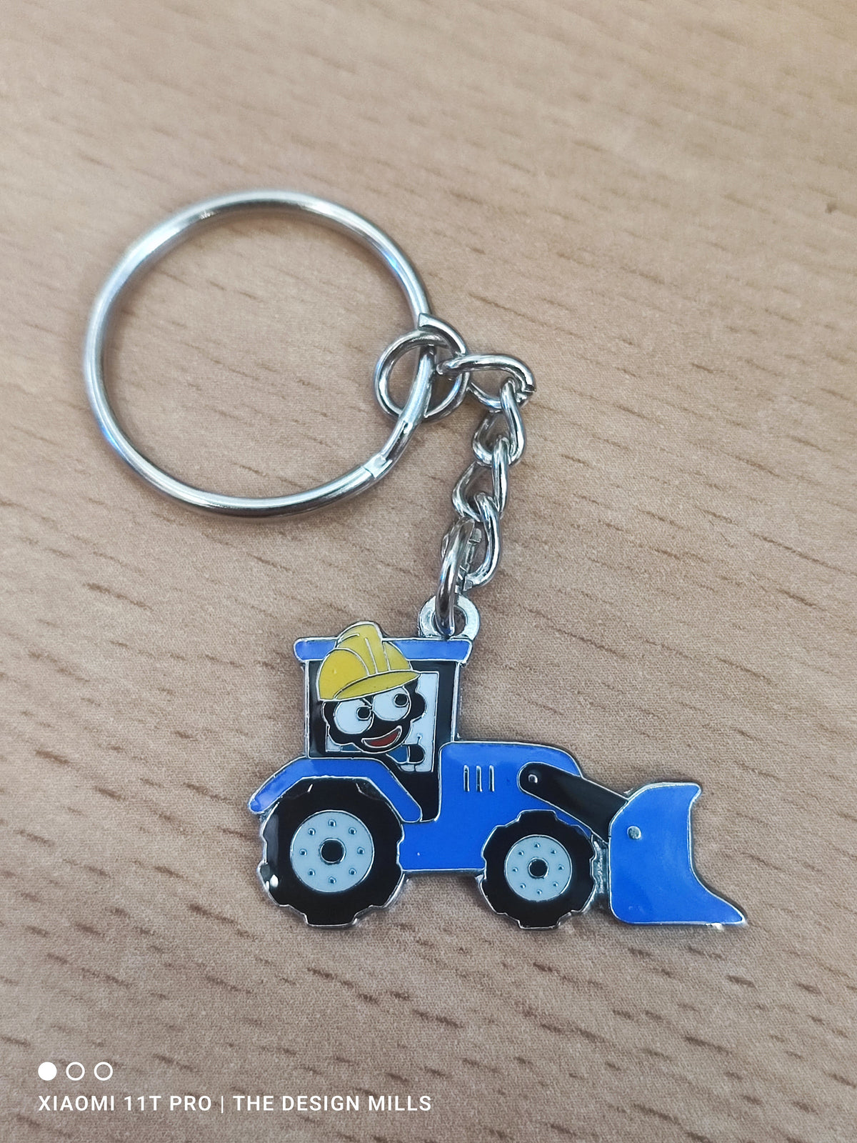Digger Key Chain Digger Keyrings 3 Colours – GollyBadges.com