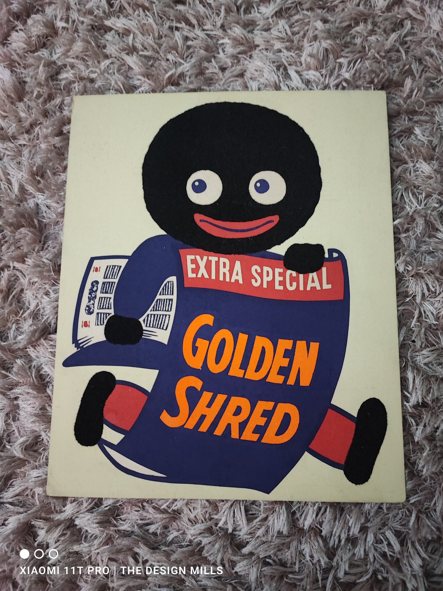 Golden Shred Extra Special Showcard 10”W x 12”H