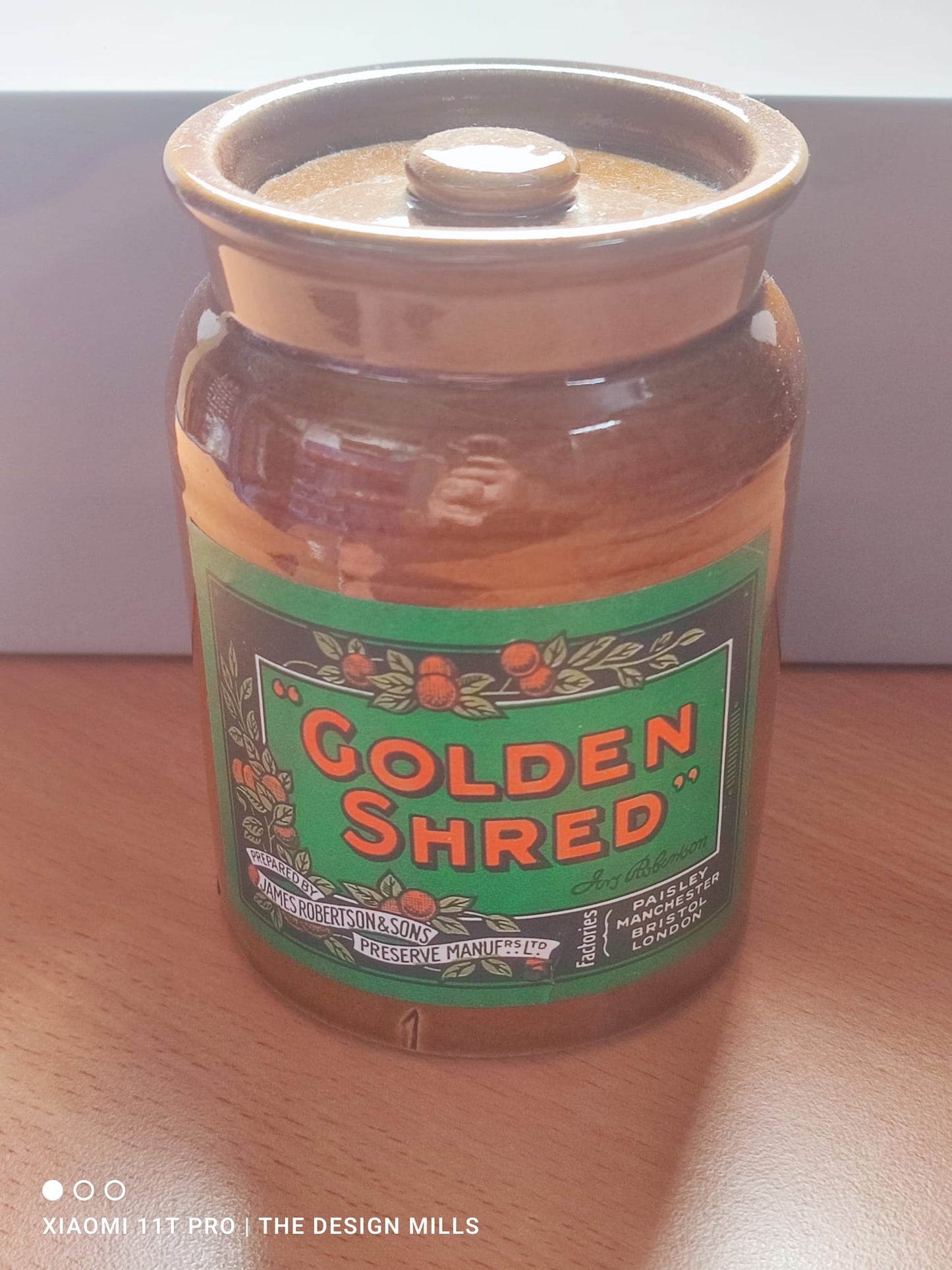 Golden Shred Jar with Label image - GollyBadges.com