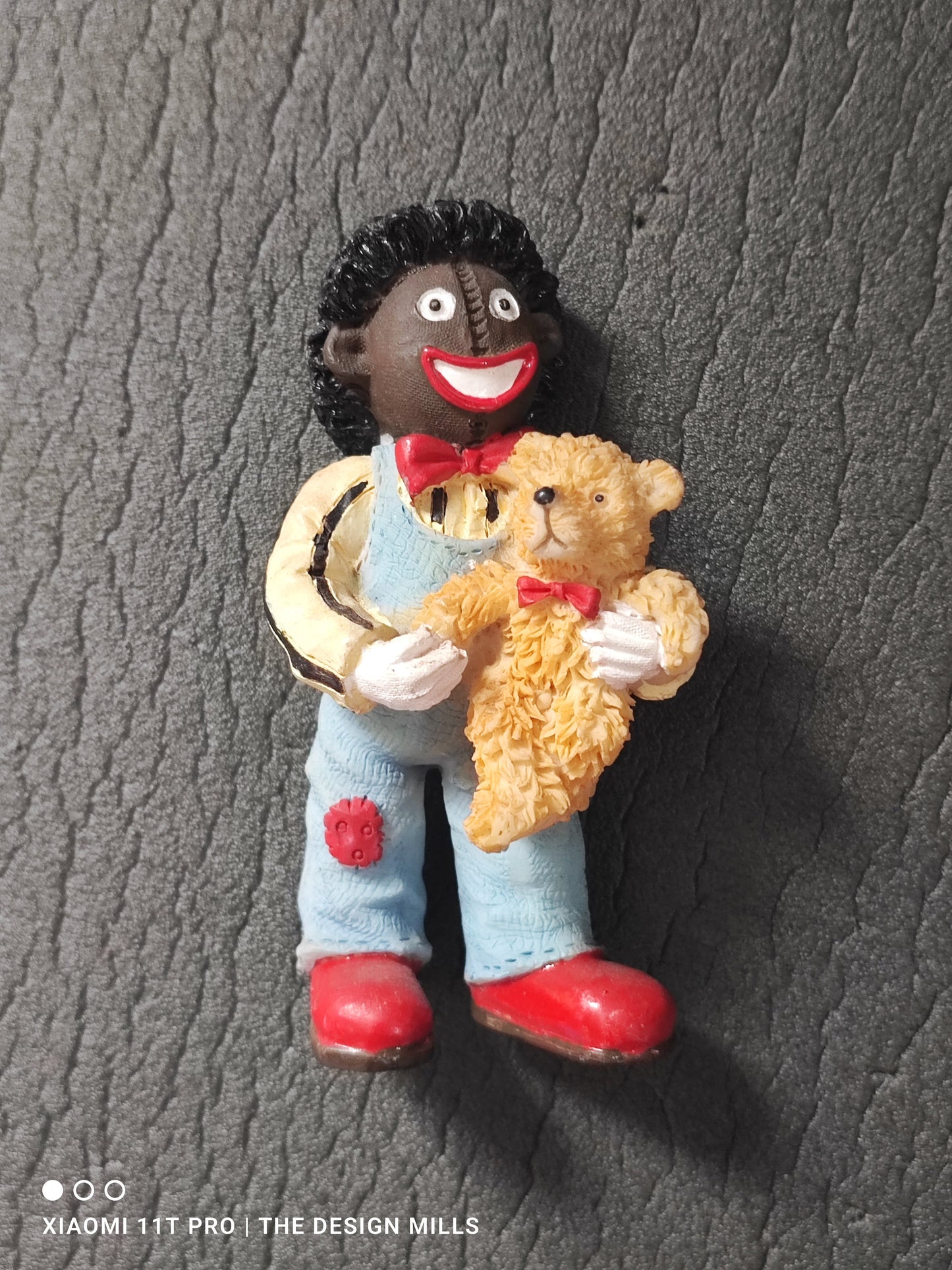 Golly Holding Teddy