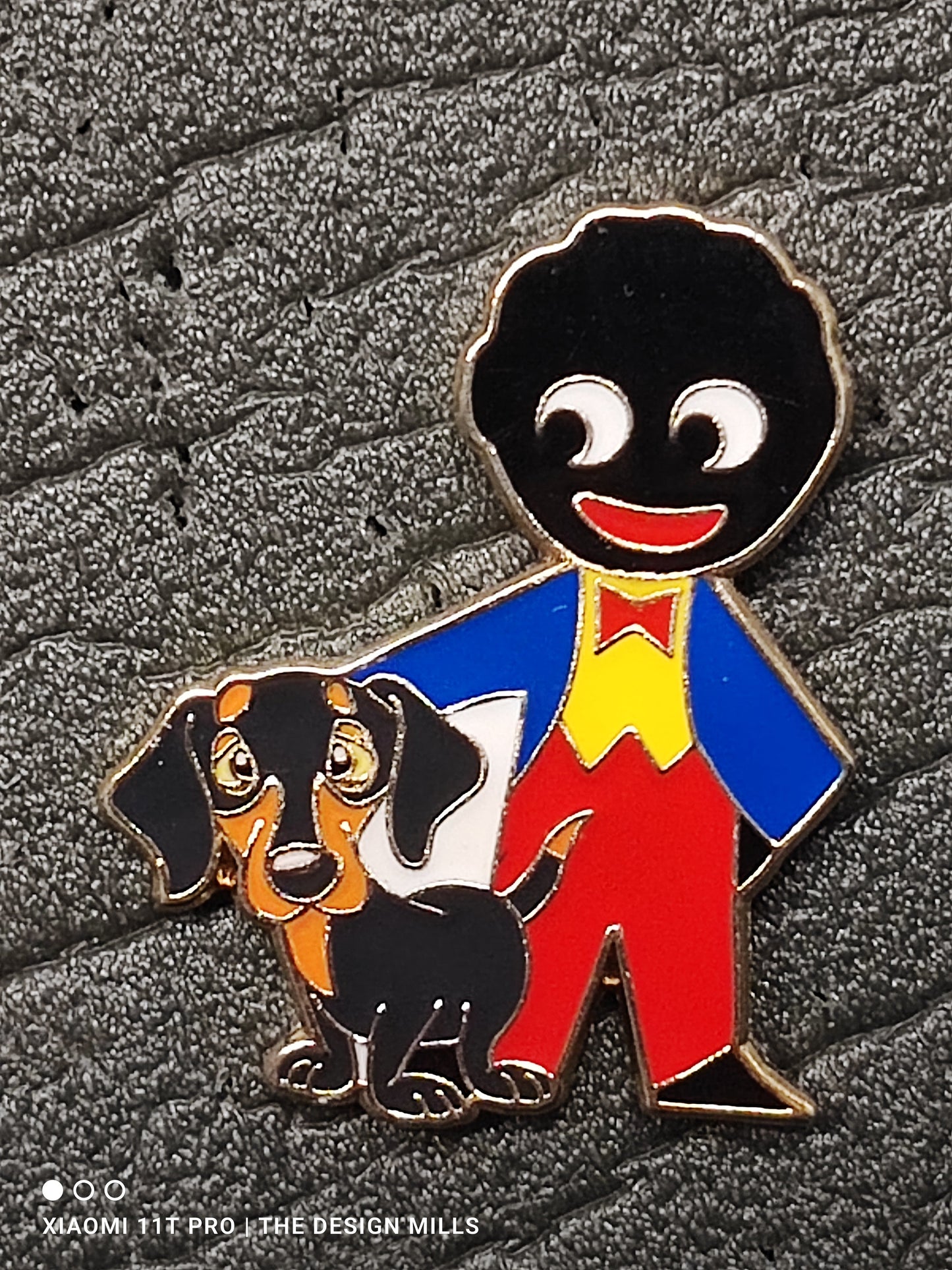 Golly and Dog Gold Base Metal