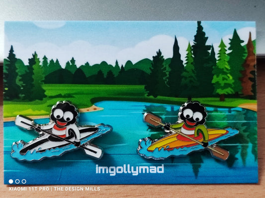 Kayaking Pair of Badges image - GollyBadges.com
