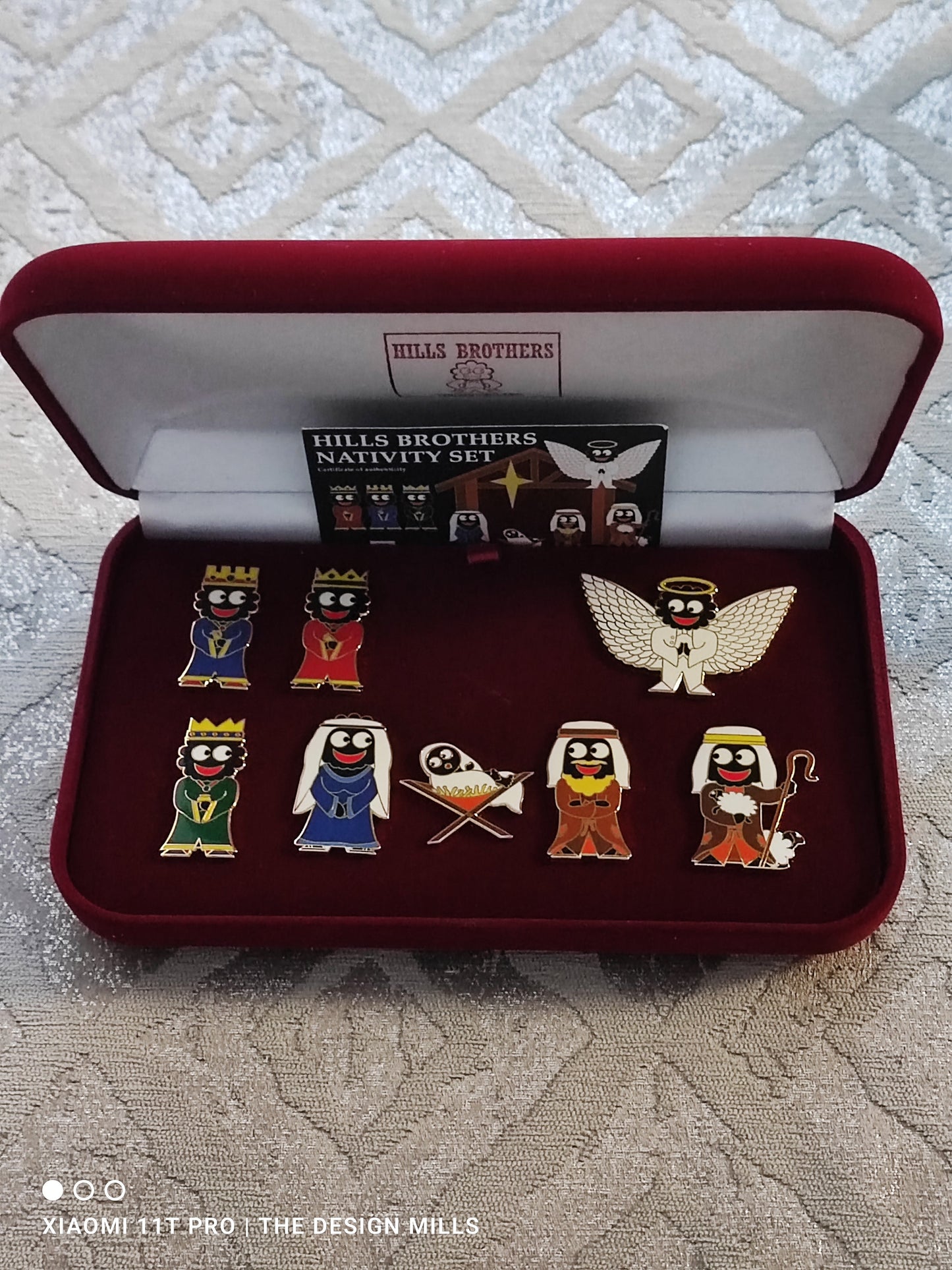 Nativity Set - Hills Bros