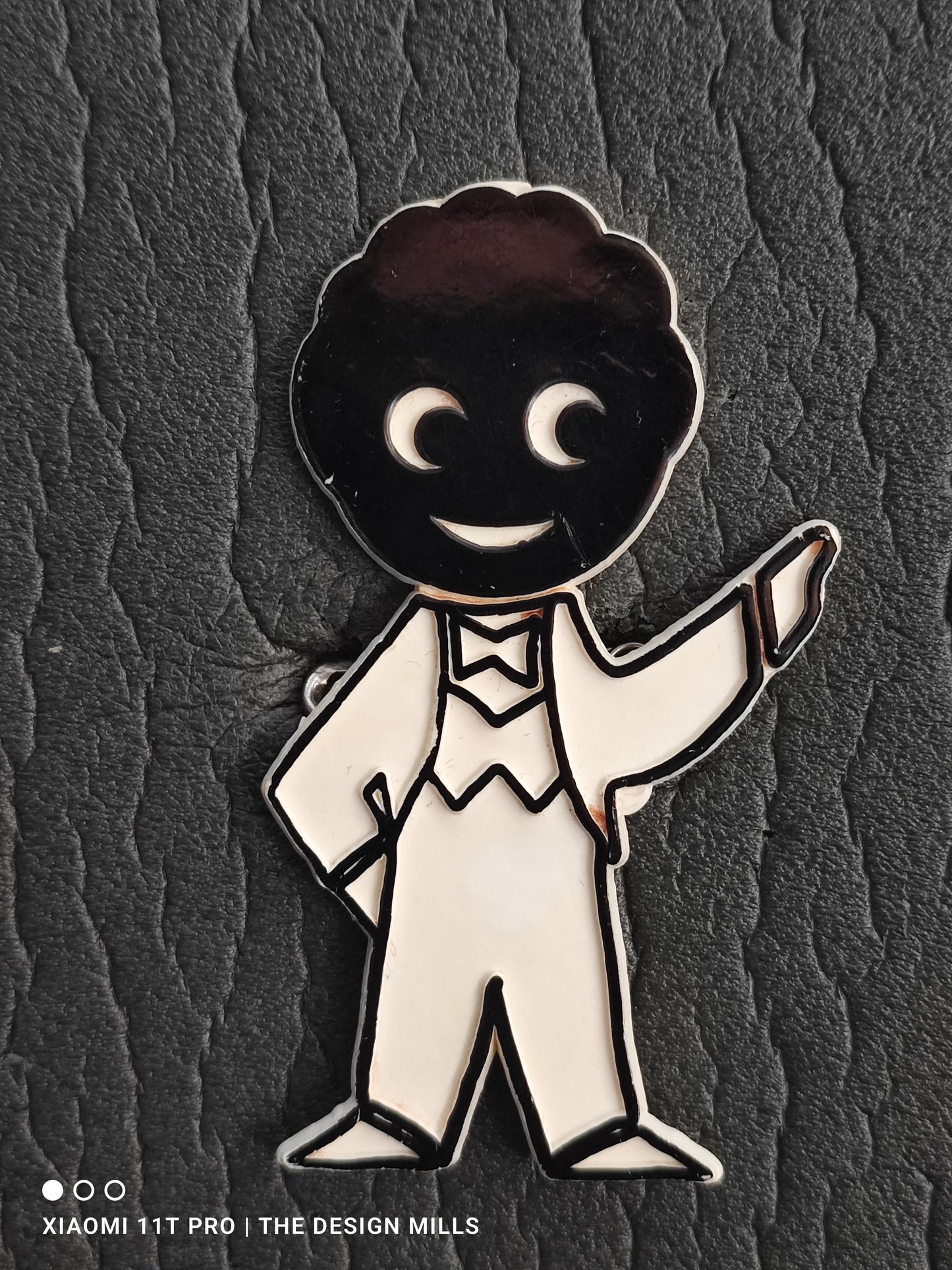 PG1 Plastic Golly Badge 1970s 75mm