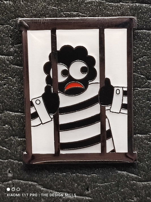 Prisoner White/Black Suit