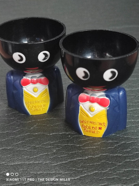 Robertson's Plastic Egg Cup Pair