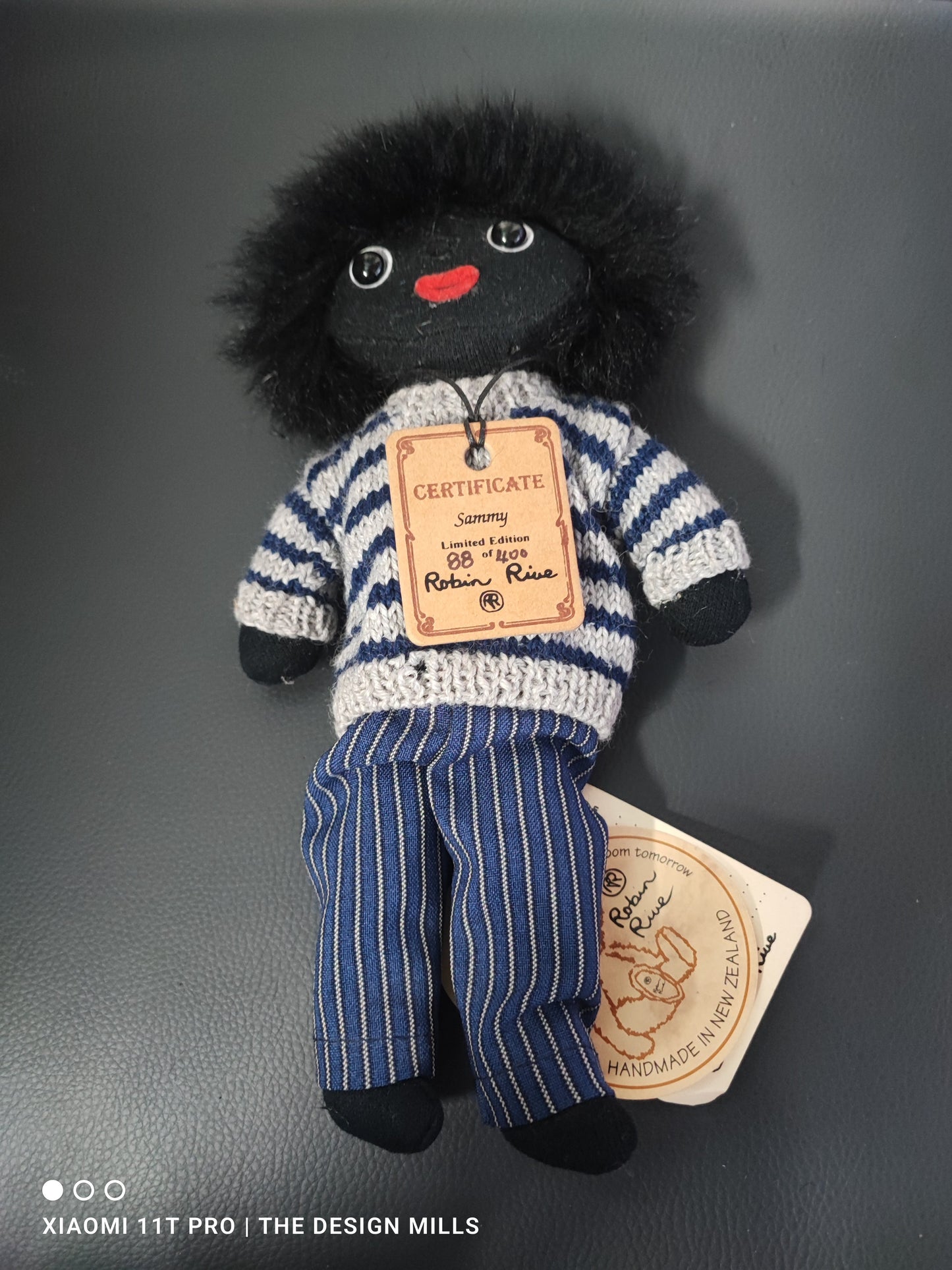 Sammy by Robin Rive – GollyBadges.com