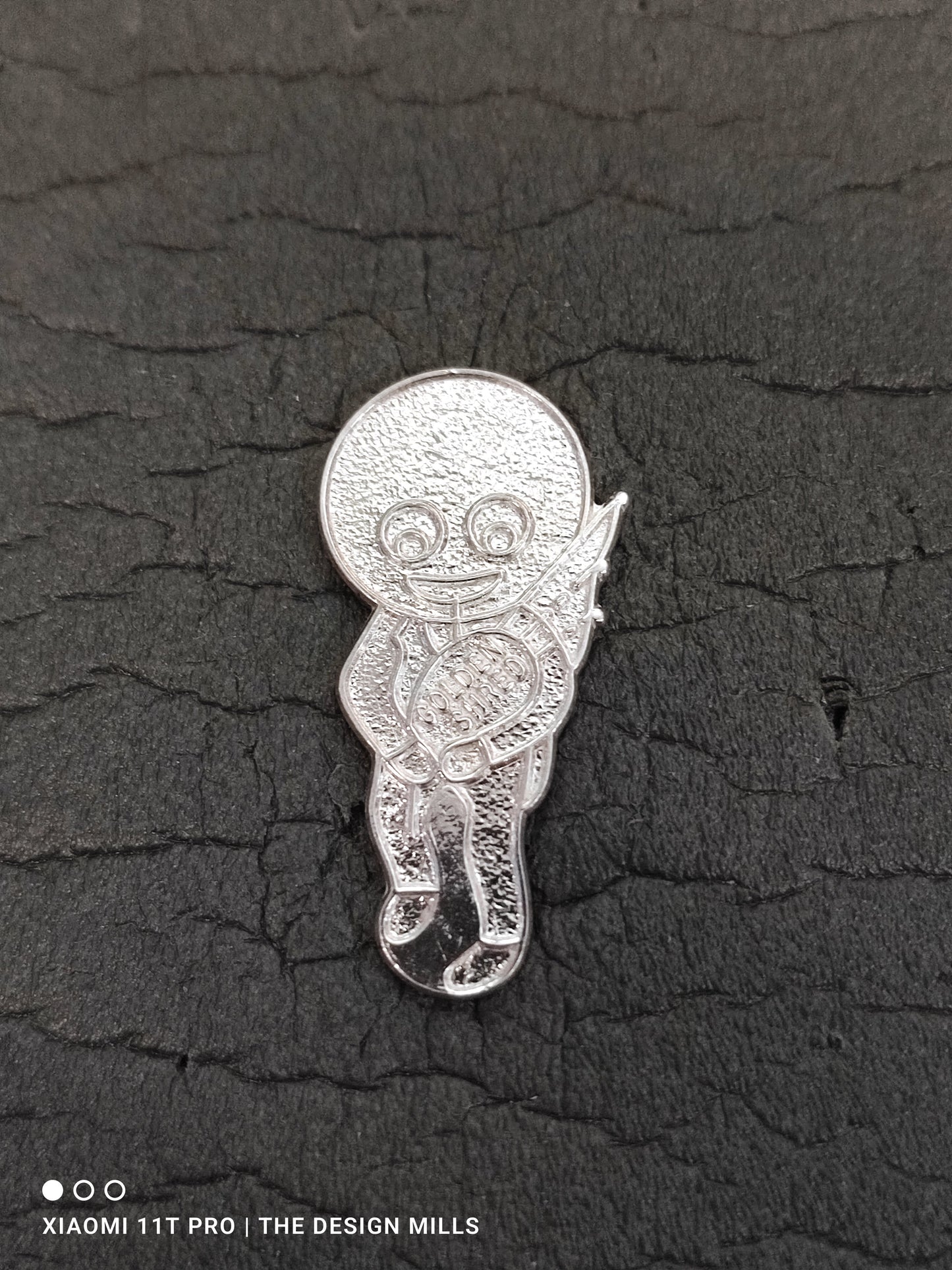 Sterling Silver Unenamelled Bagpiper