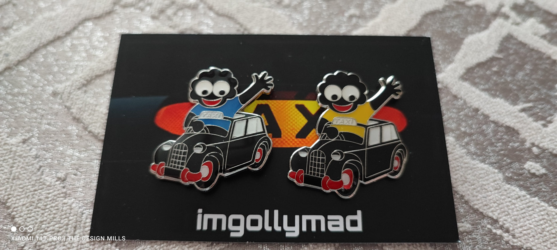 Taxi Driver Pair of Badges image - GollyBadges.com