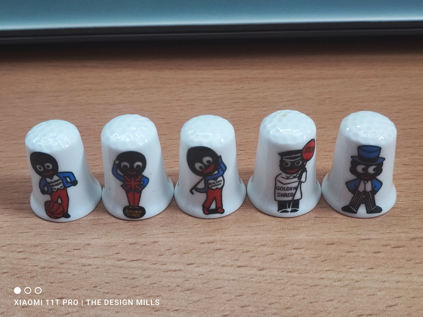 Various Golly Thimbles